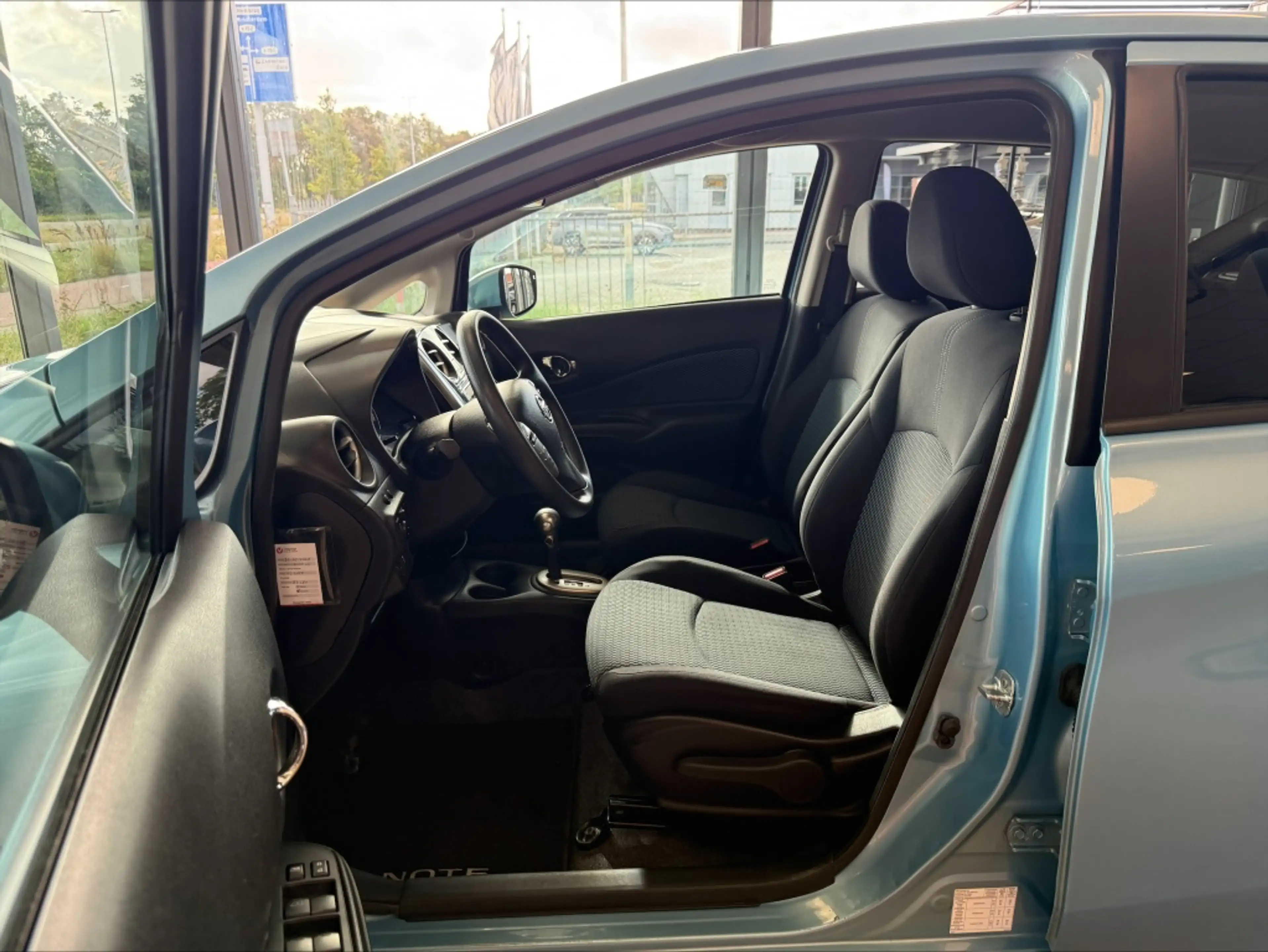Nissan Note 1.2 DIG-S Connect Ed — photo 11