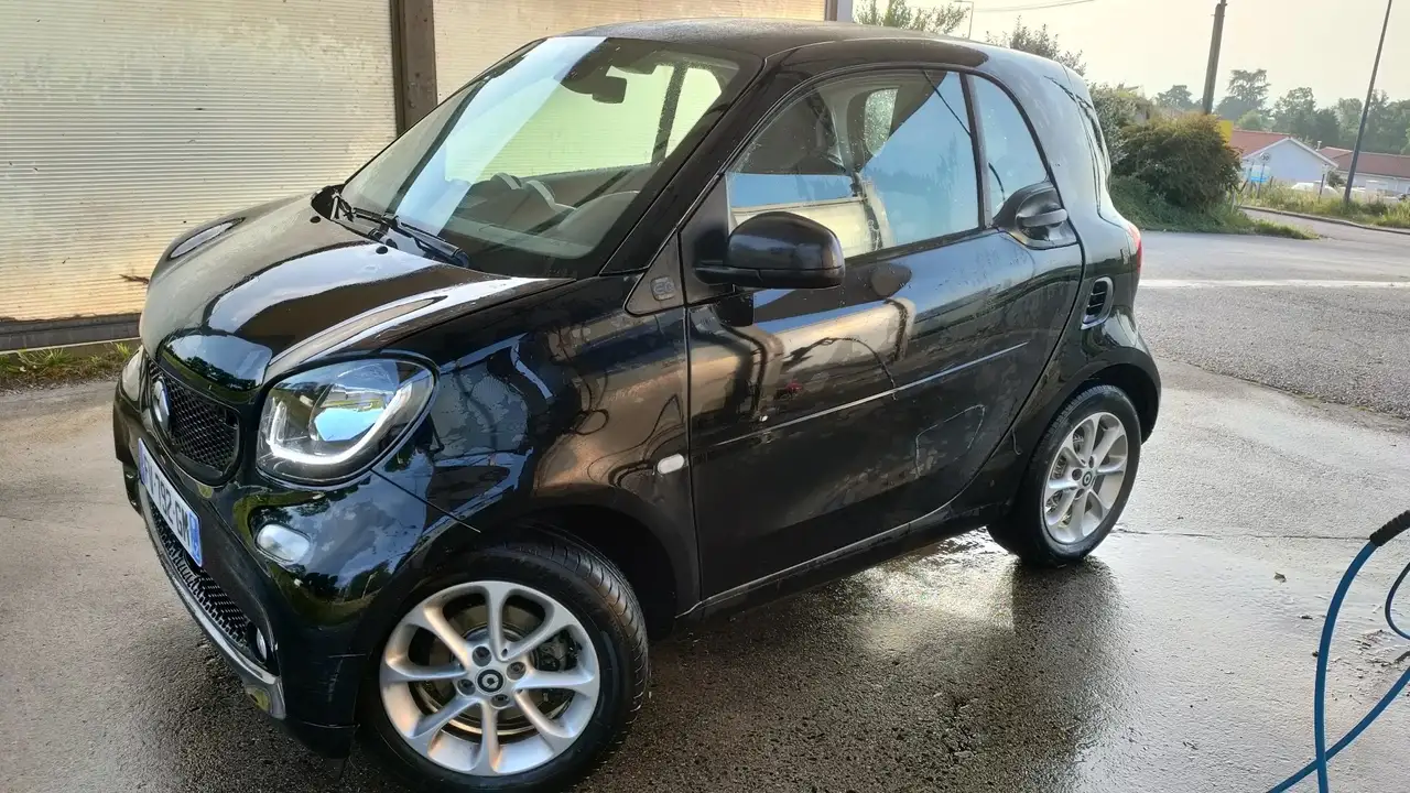 Smart forTwo CoupÃ© 82 ch Passion