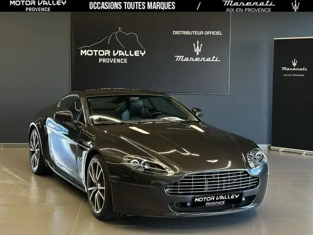 Aston Martin V8 4.7 Sportshift