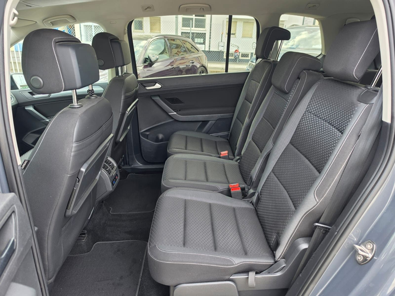 Volkswagen Touran Active 1,5 TSI Start-Stopp 7-SITZER*AHK — photo 12