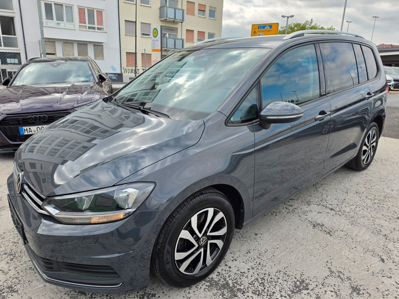 Volkswagen Touran Active 1,5 TSI Start-Stopp 7-SITZER*AHK