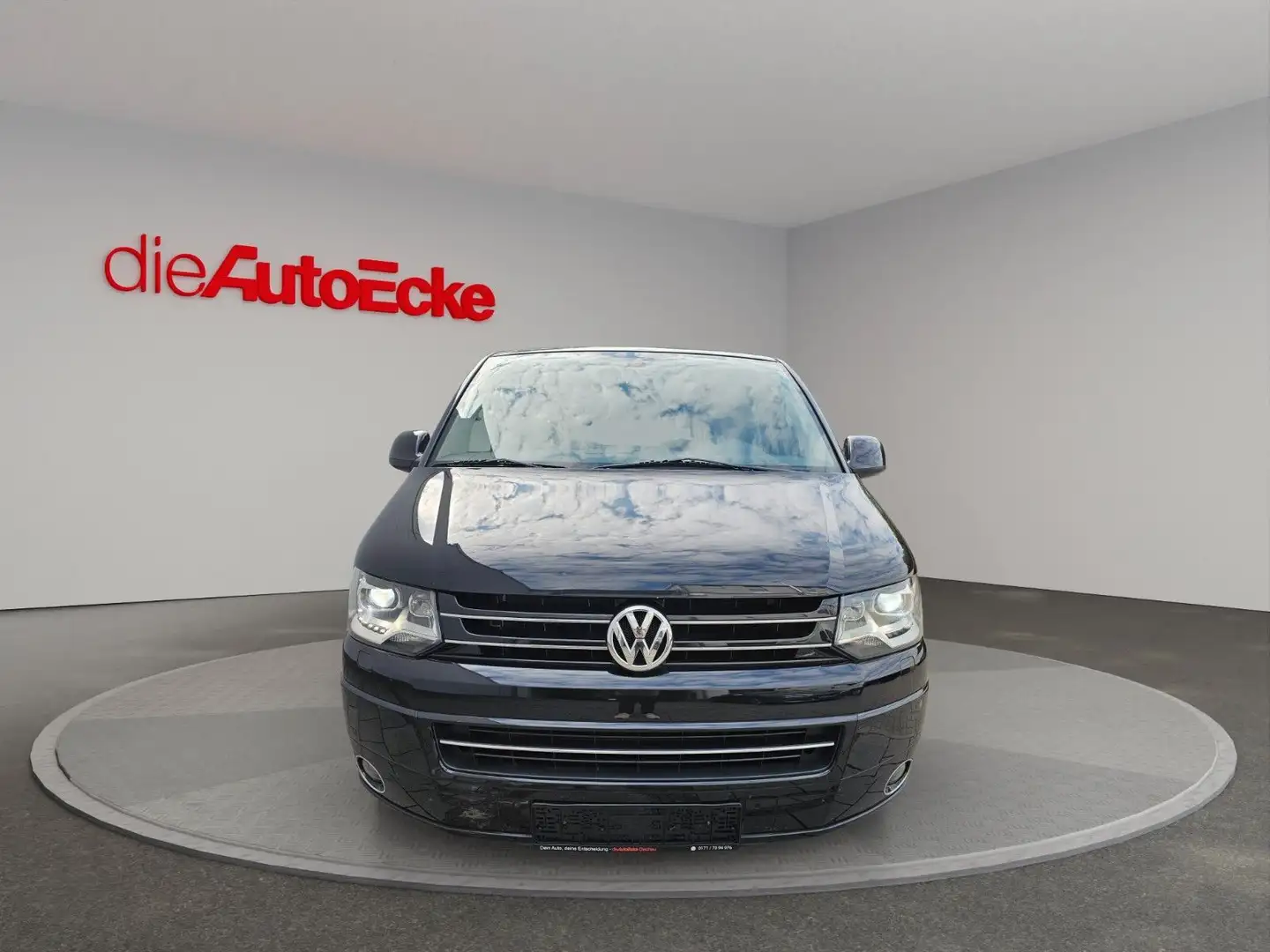 Volkswagen T5 Multivan 2.0 TSI Highline DSG Schwarz - 2