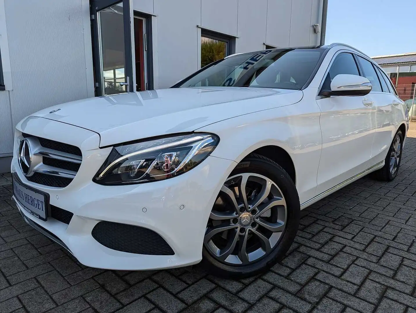 Mercedes-Benz C 180 T 7G-TRONIC Avantgarde 2.Hand/MB-Scheckheft/LED/Pa Weiß - 1