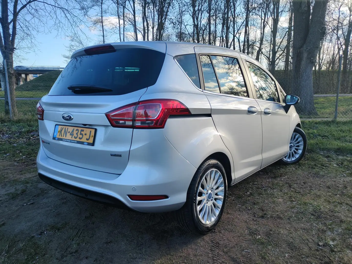 Ford B-Max 1.0 EB 100PK Titanium | DISTRIBUTIE VERVANGEN | CA Gris - 2
