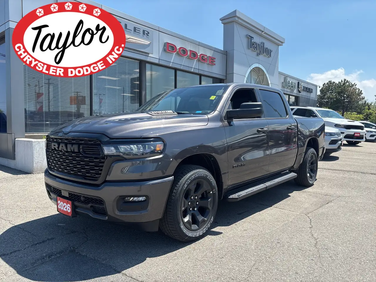 RAM 1500 снимка RAM 1500
