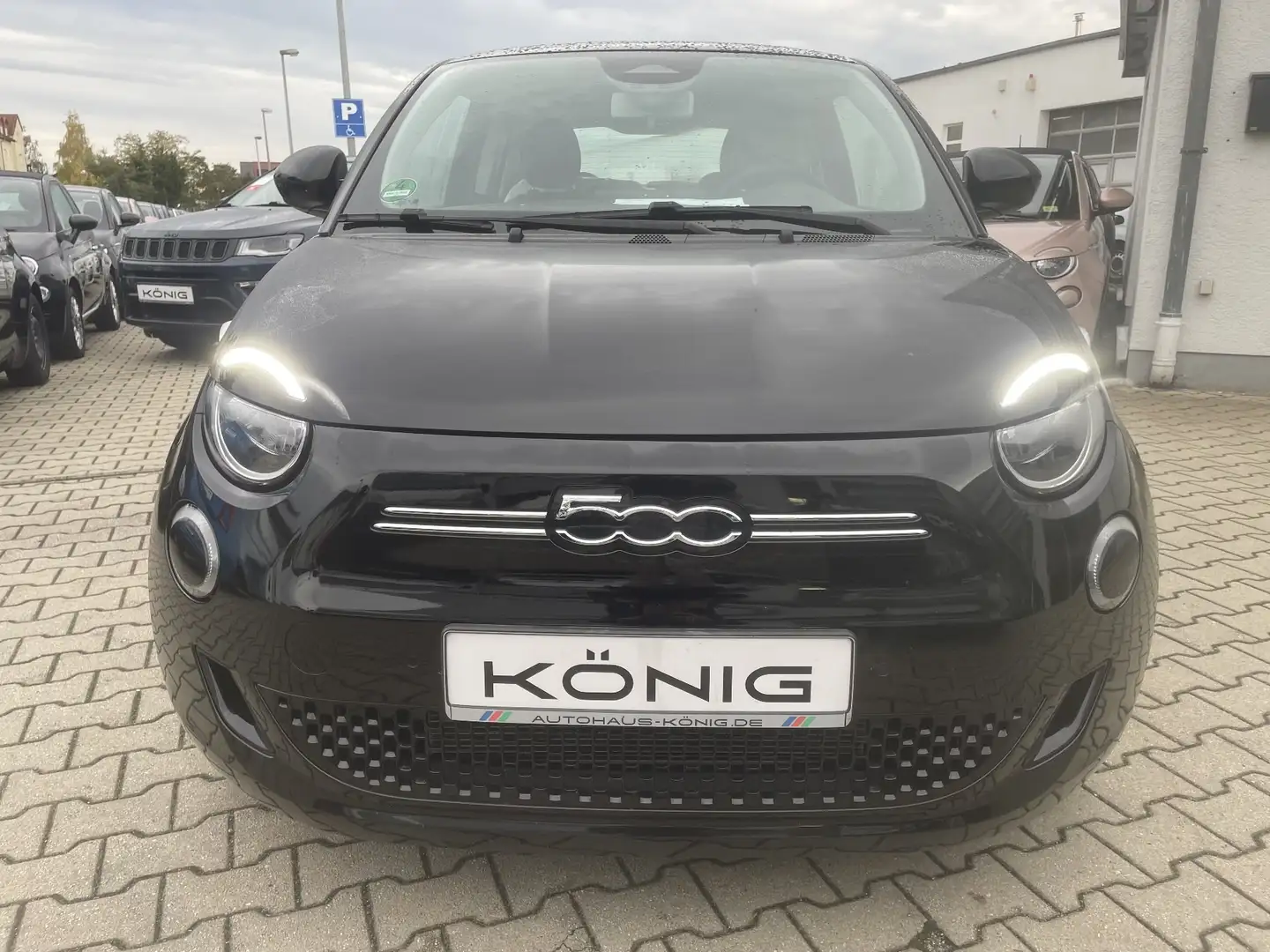 Fiat 500e 3+1 Neuer 500 320km Reichweite Schwarz - 2