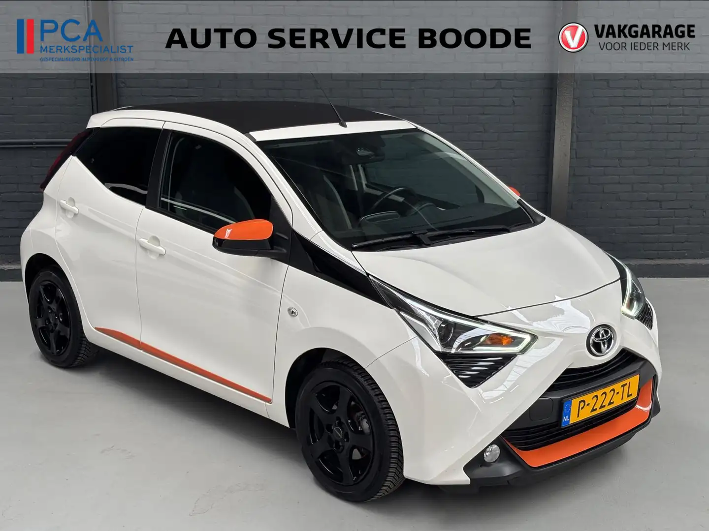 Toyota Aygo 1.0 VVT-i (72pk) x-cite automaat - schuifdak - Car Wit - 2