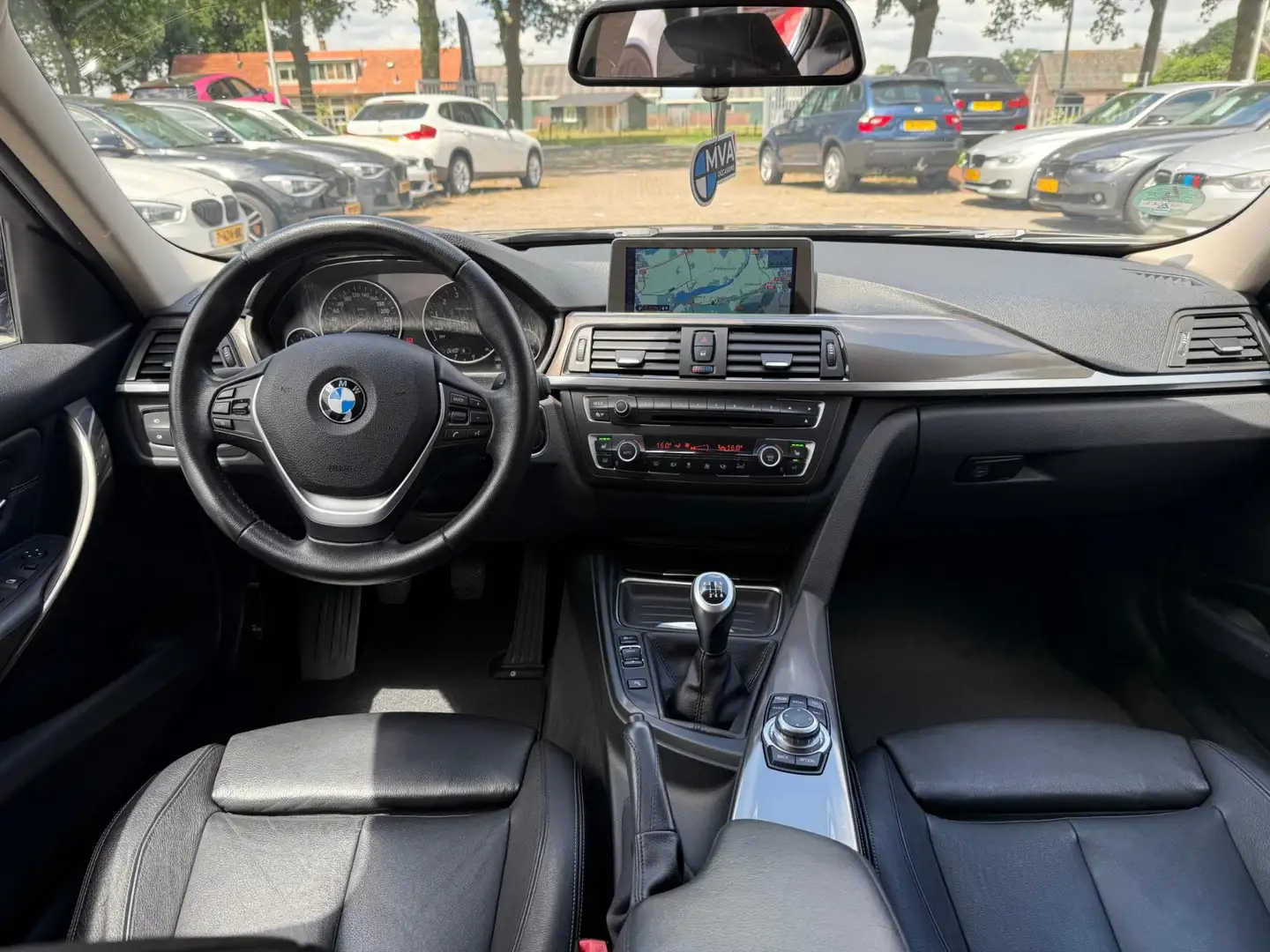 BMW 320 3-serie 320i Upgrade Edition Sport|Nieuwe Ketting| Bruin - 2
