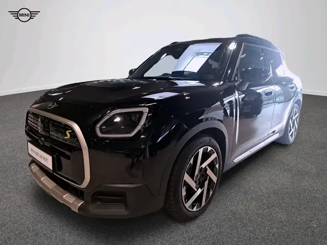 MINI Countryman SE All4 Favoured Trim