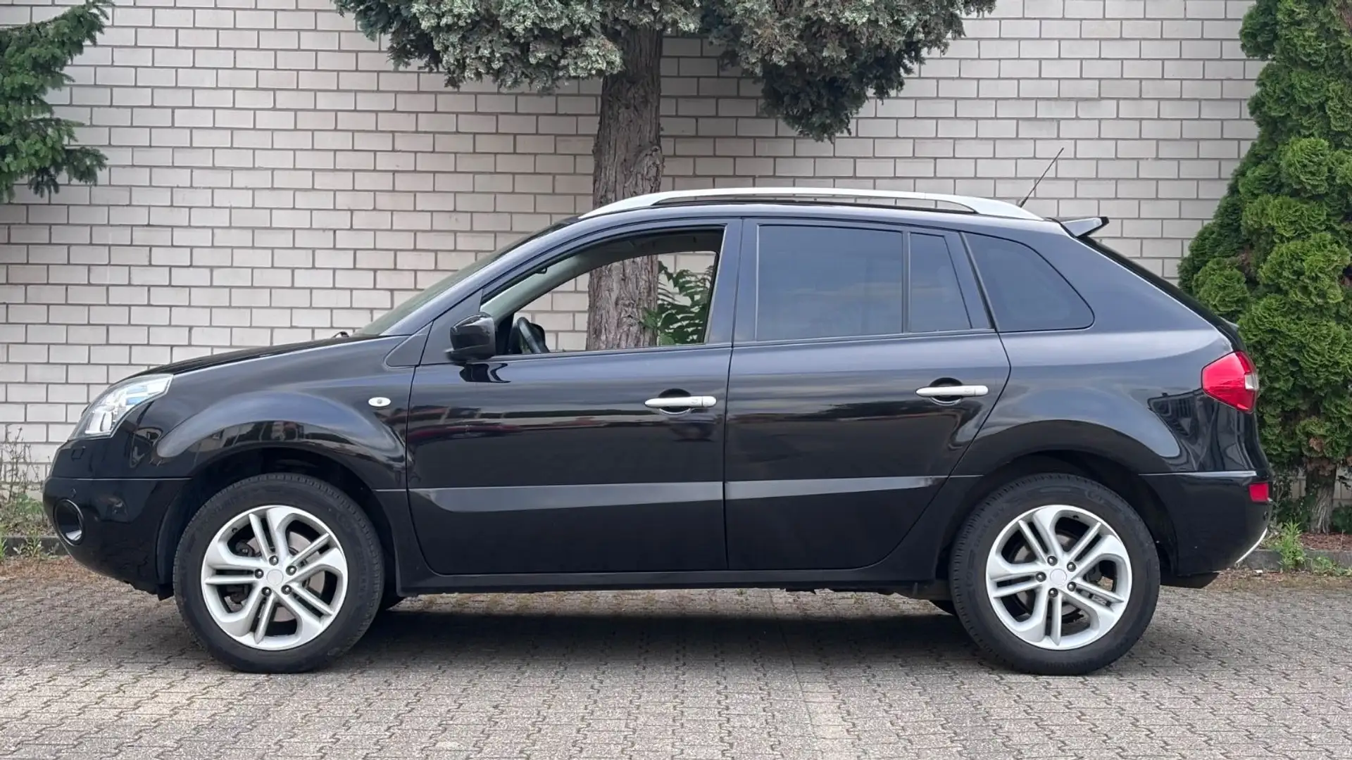 Renault Koleos 2.0 dci 150 Night&Day /Panorama/ Anhänger Schwarz - 2