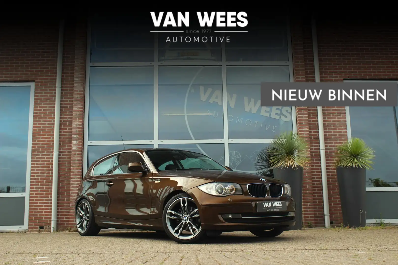 BMW 118 1-serie 118i EffDyn. Ed. Business Line Ultimate Ed Maro - 1