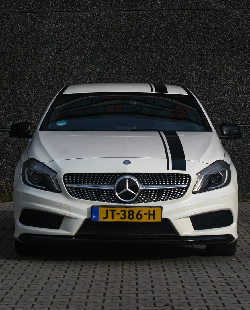 Mercedes-Benz A 180 AMG Fehér - 2