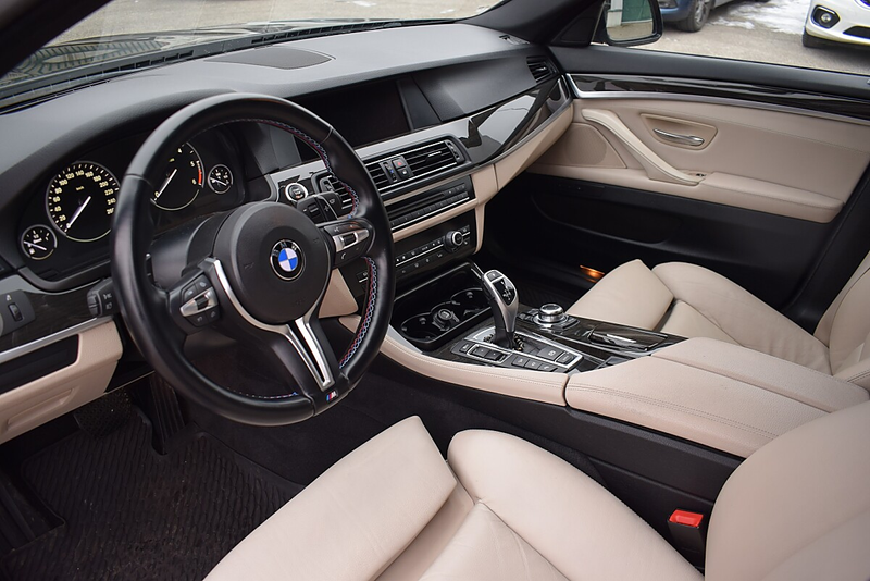 BMW 530 d xDrive Österreich-Paket Aut. — photo 9