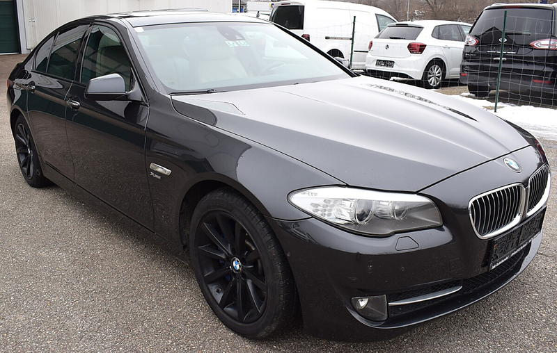 BMW 530 d xDrive Österreich-Paket Aut. — photo 8