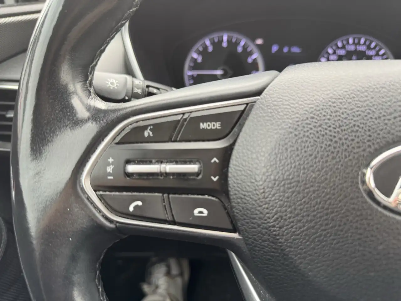 Hyundai SANTA FE снимка Hyundai SANTA FE
