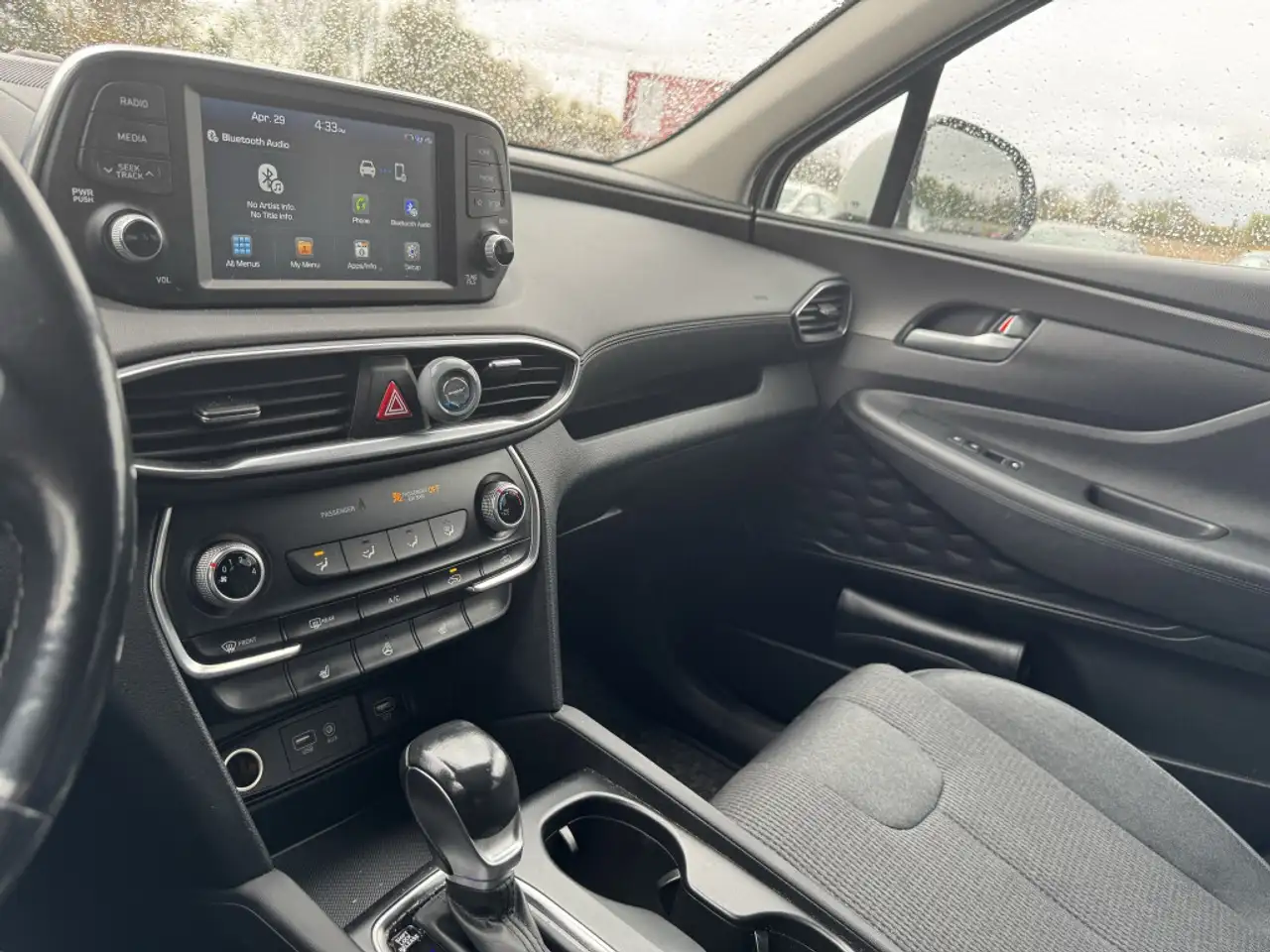Hyundai SANTA FE снимка Hyundai SANTA FE
