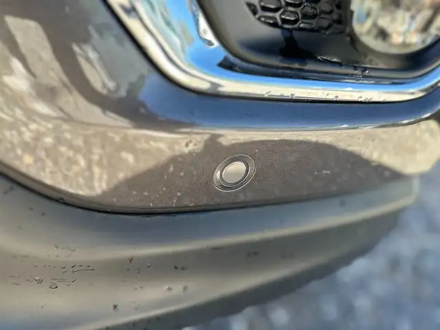 Jeep Compass view 13