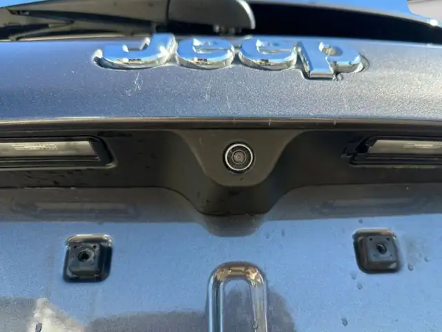 Jeep Compass view 7