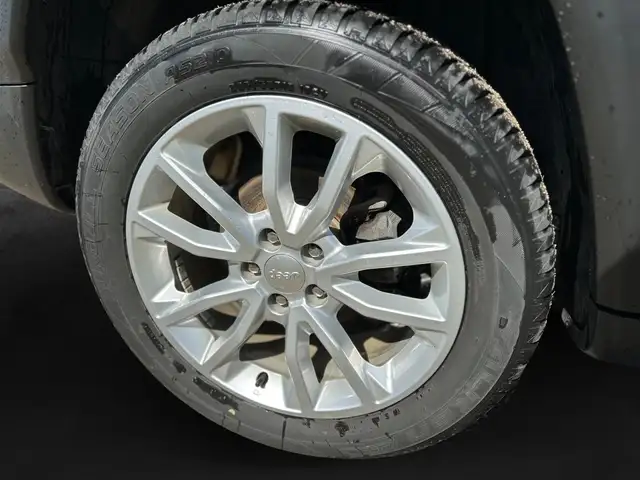 Jeep Compass view 9