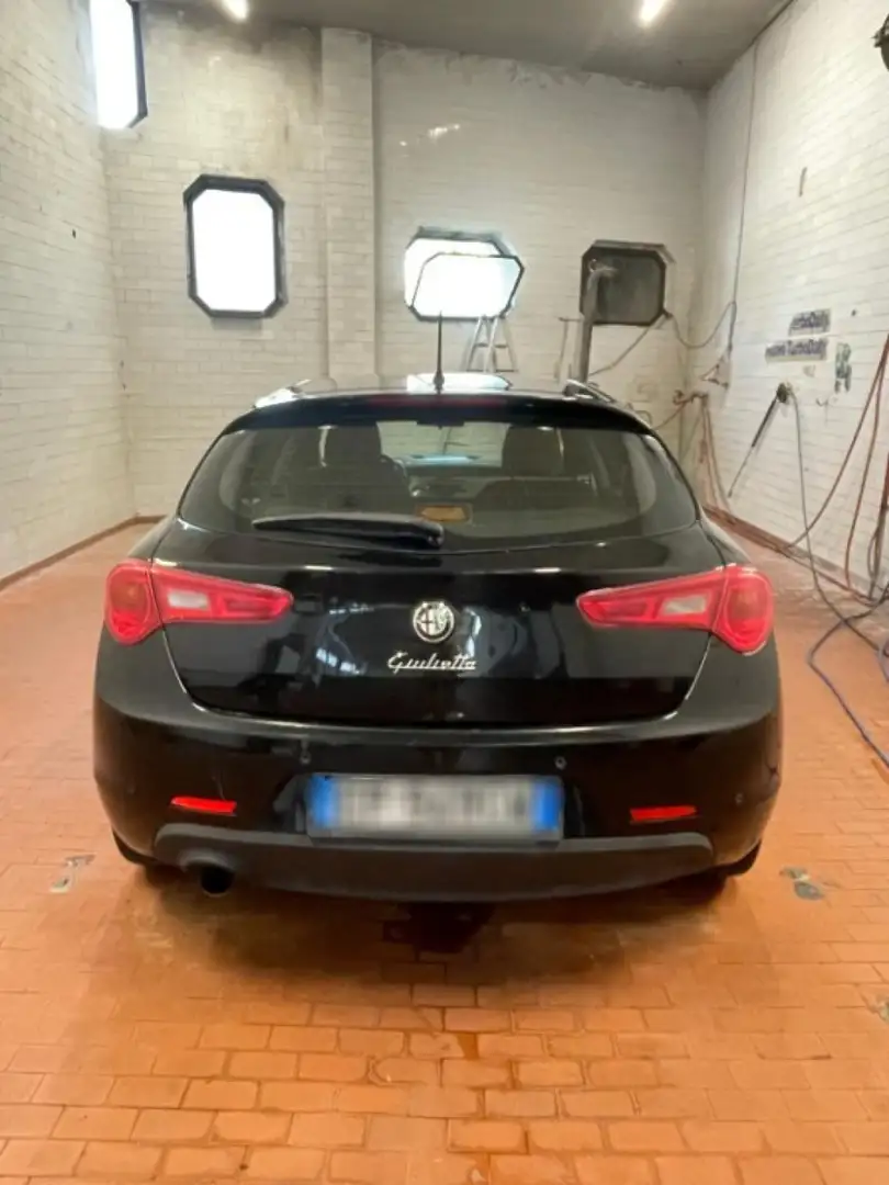Alfa Romeo Giulietta 1.6 JTDm-2 105 CV Exclusive Nero - 2