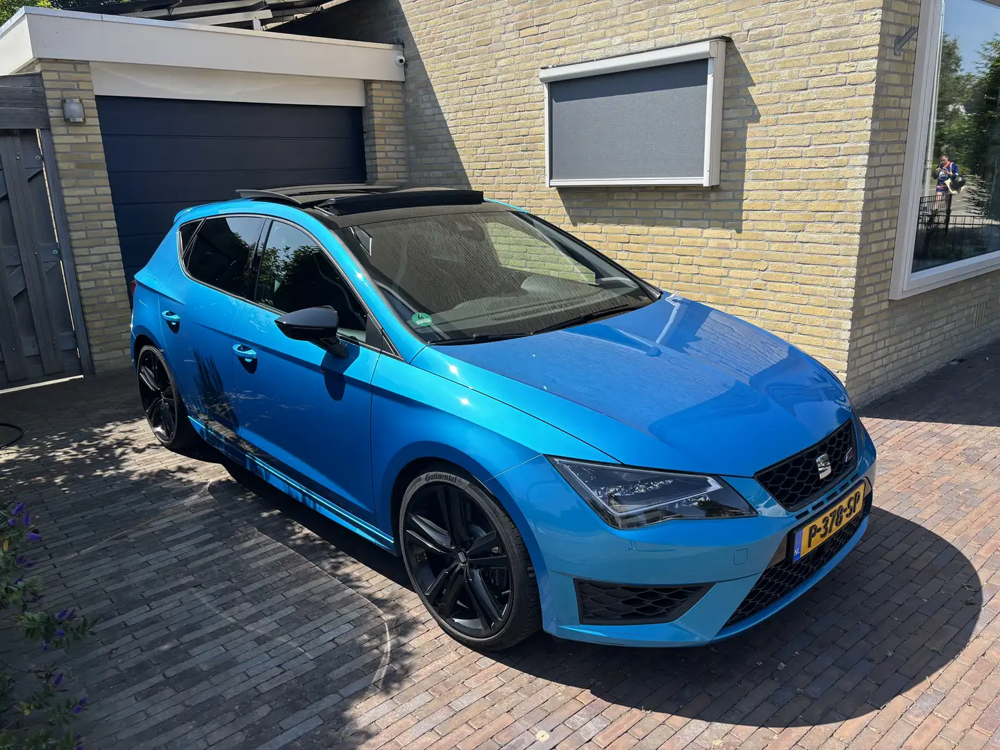 SEAT Leon Cupra 2.0 TSI 290PK 2016 | Full Option | Top staat Blauw - 2