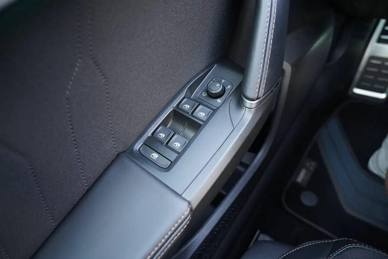 Cupra Formentor 1.5 eTSI Mild hybrid DSG Digitaal Dashboard ACC Laneassist AppleAndroid DAB Privacy Verwarmde zetels, миниатюра 18
