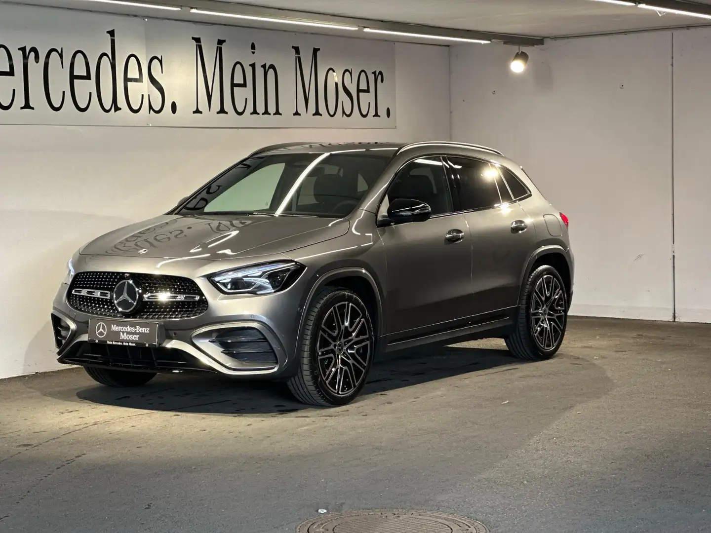 Mercedes-Benz GLA 200 d 4MATIC Ö-Edition Grau - 2