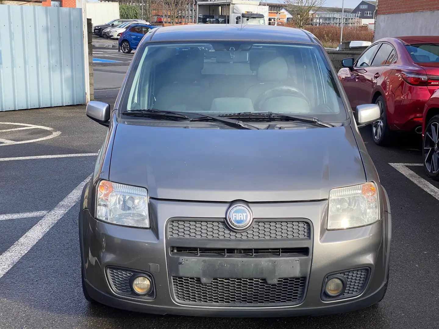 Fiat Panda 1.4i 100 HP Grau - 2