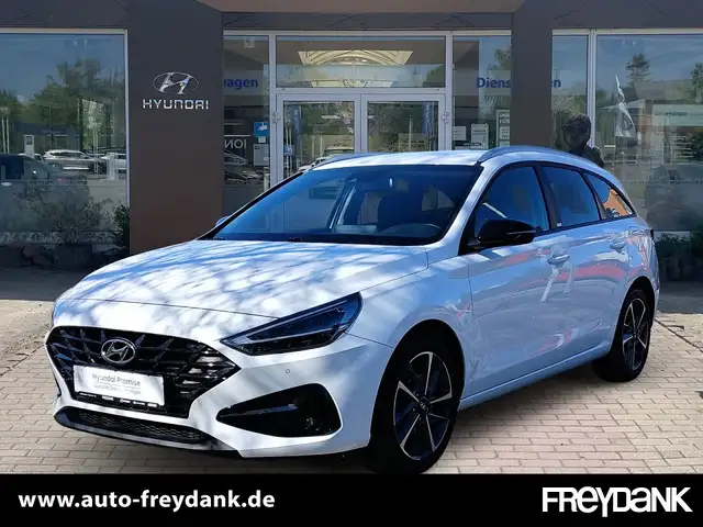 Hyundai NEW i30 Kombi 5-Sitze 1.0 Benzin (FL) Edition 30+