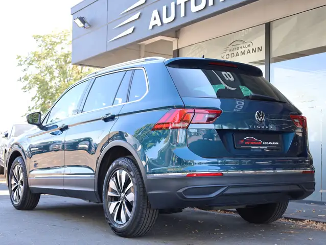 Volkswagen Tiguan view 8