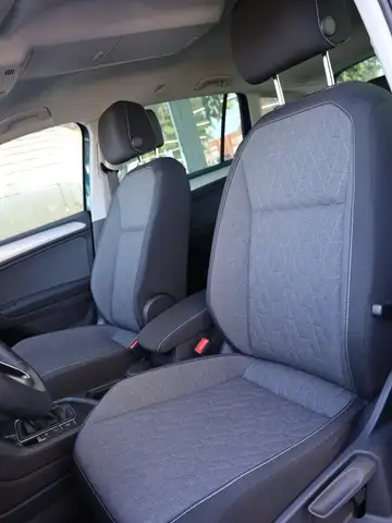 Volkswagen Tiguan view 14