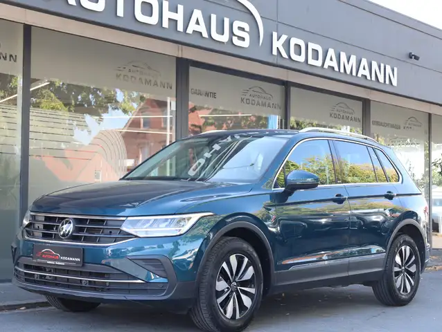 Volkswagen Tiguan view 6
