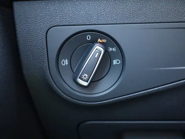 Volkswagen Tiguan view 30