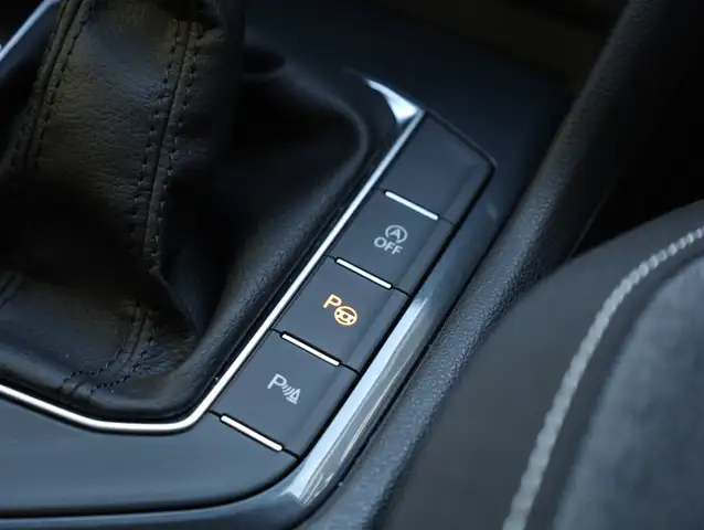 Volkswagen Tiguan view 20
