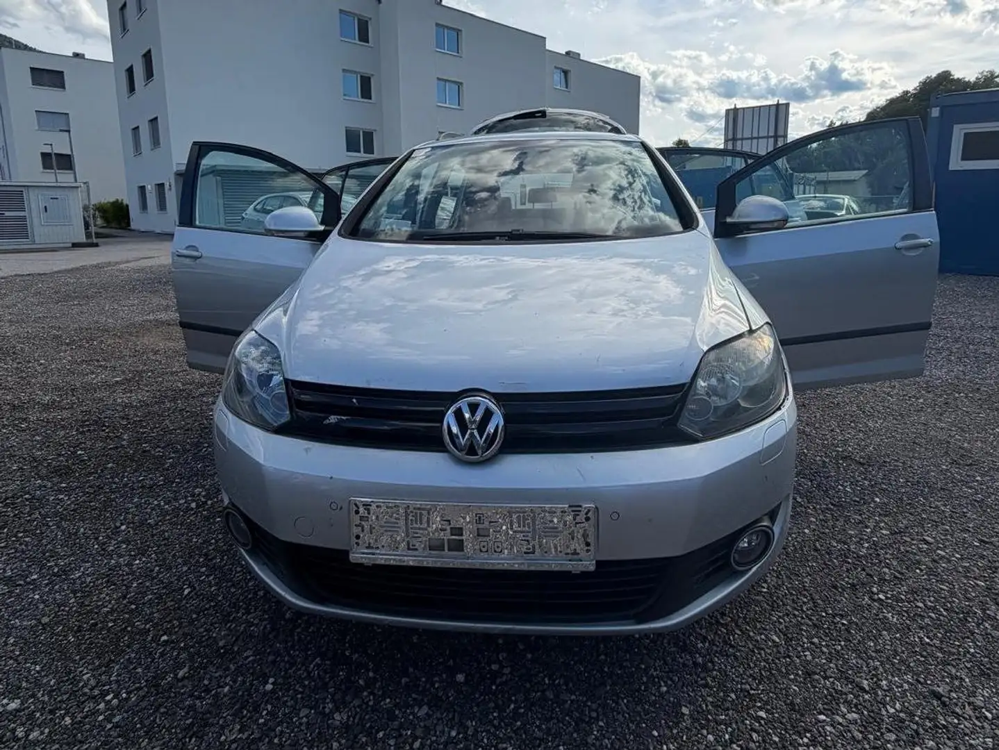 Volkswagen Golf Plus Golf Plus Trendline 1,6 TDI DPF Trendline Silber - 1