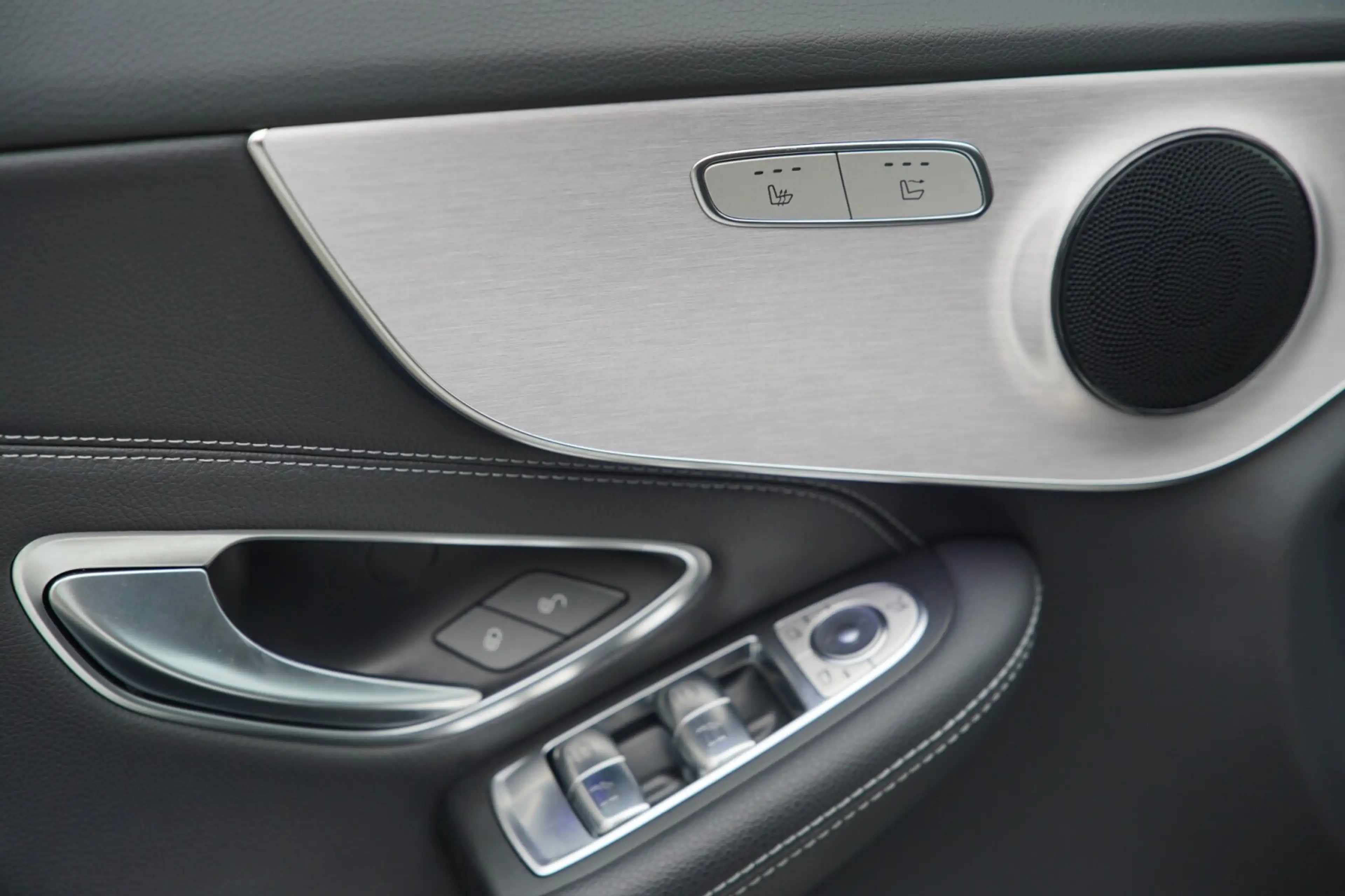 Mercedes-Benz C 180 C 180 Cabrio AMG Line Ambiente Keyless Komfort — photo 15