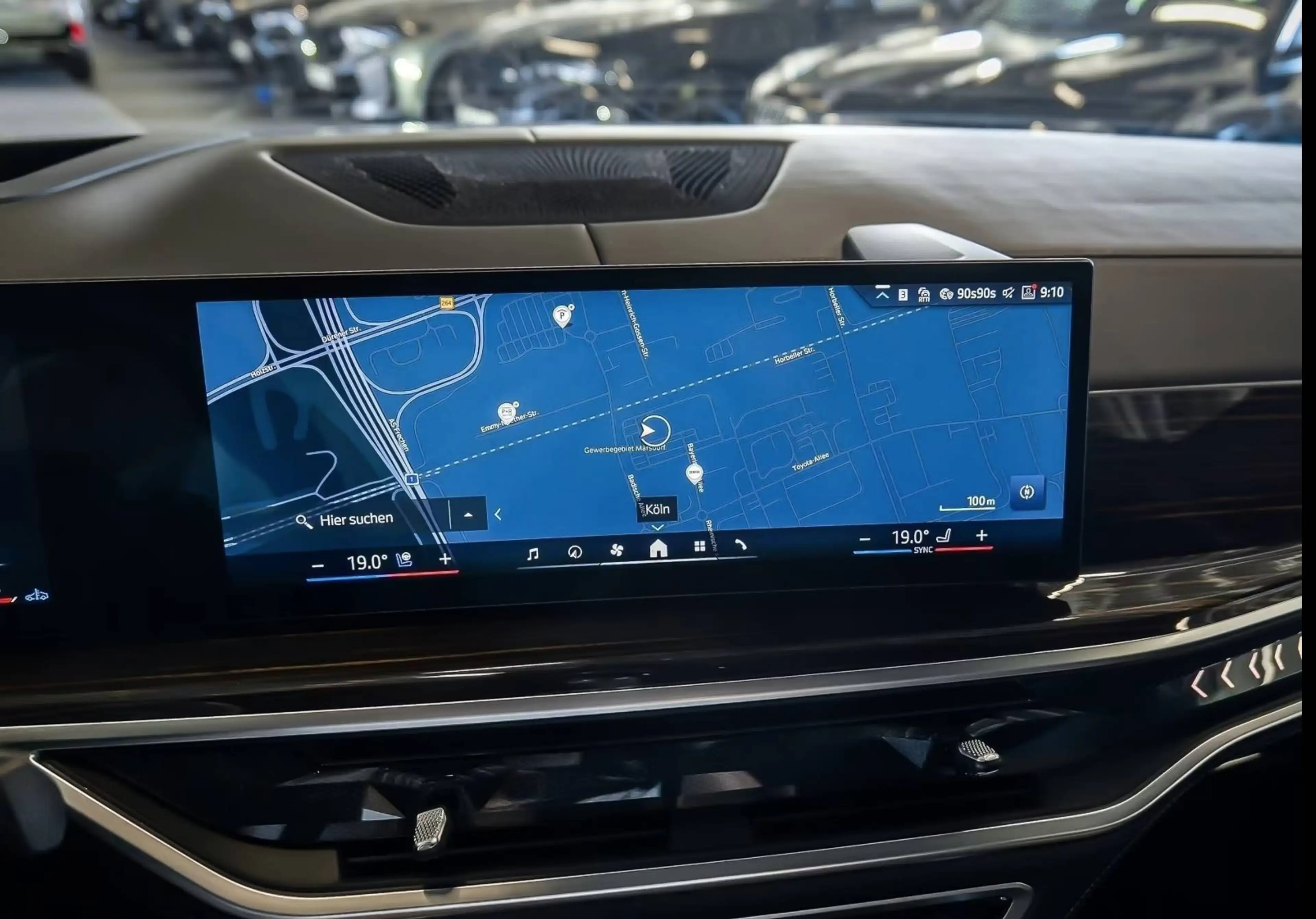 BMW X6 40 d xDrive M Sport — photo 11
