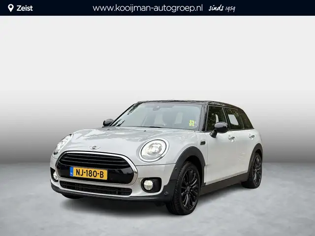 MINI Cooper Clubman Mini 1.5 Chili Business Plus Navigatie | Parkeerse