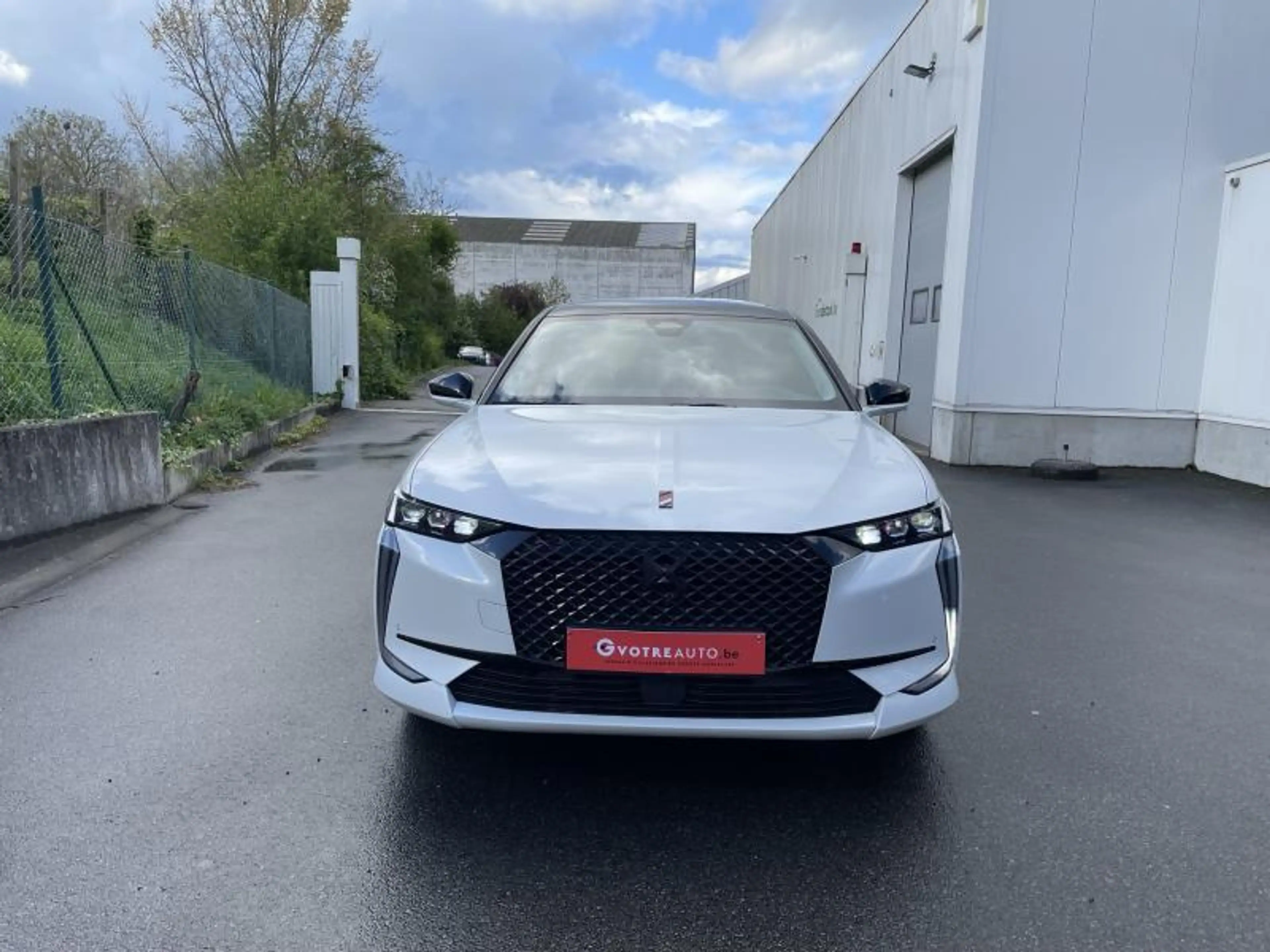 DS Automobiles DS 4 PERFORMANCE LINE + e-TENSE 225 — photo 4