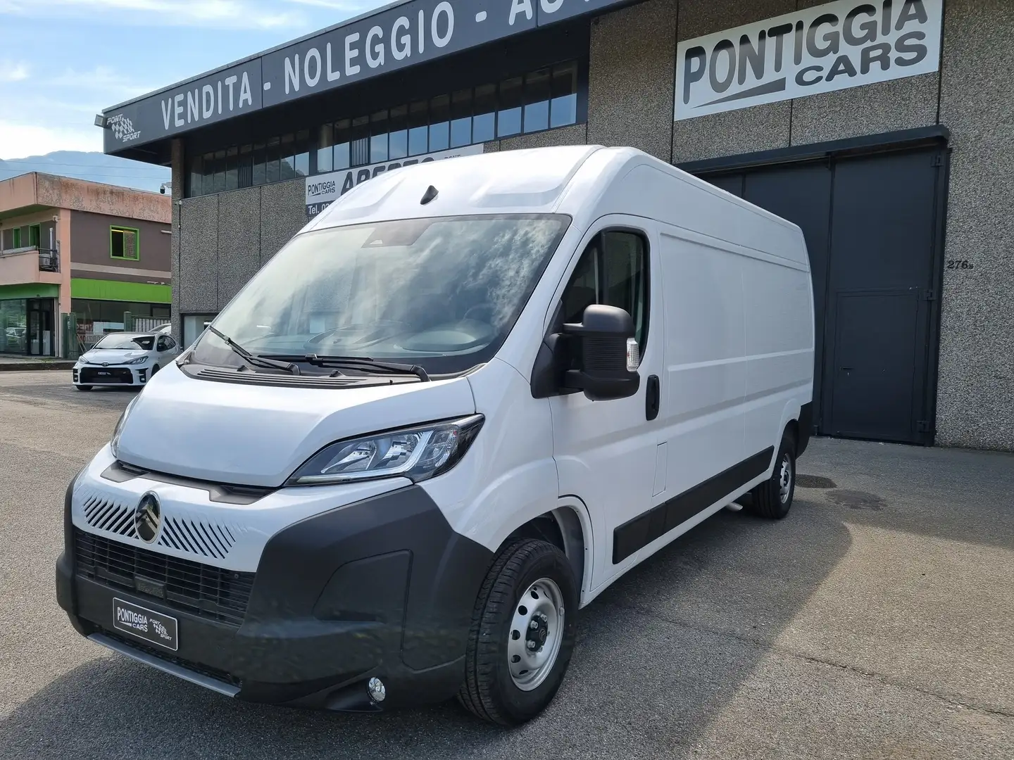 Citroen Jumper 435 L3H2 2.2 140CV BLUEHDI PACK TECNO + FULL OPT.! Weiß - 1