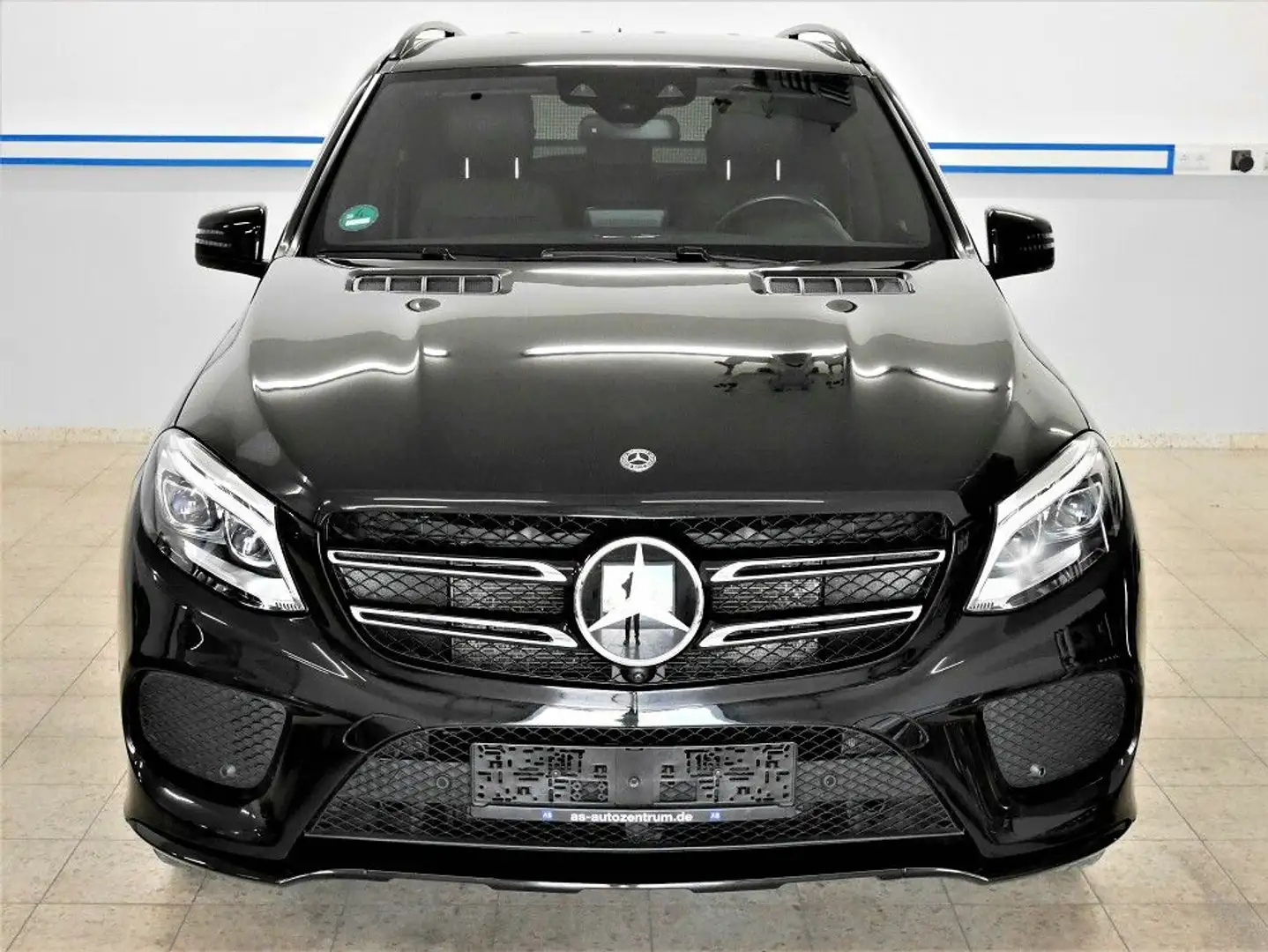 Mercedes-Benz GLE 400 AMG 9G 4M LED MEMORY NIGHT H&K MASSAGE Schwarz - 2