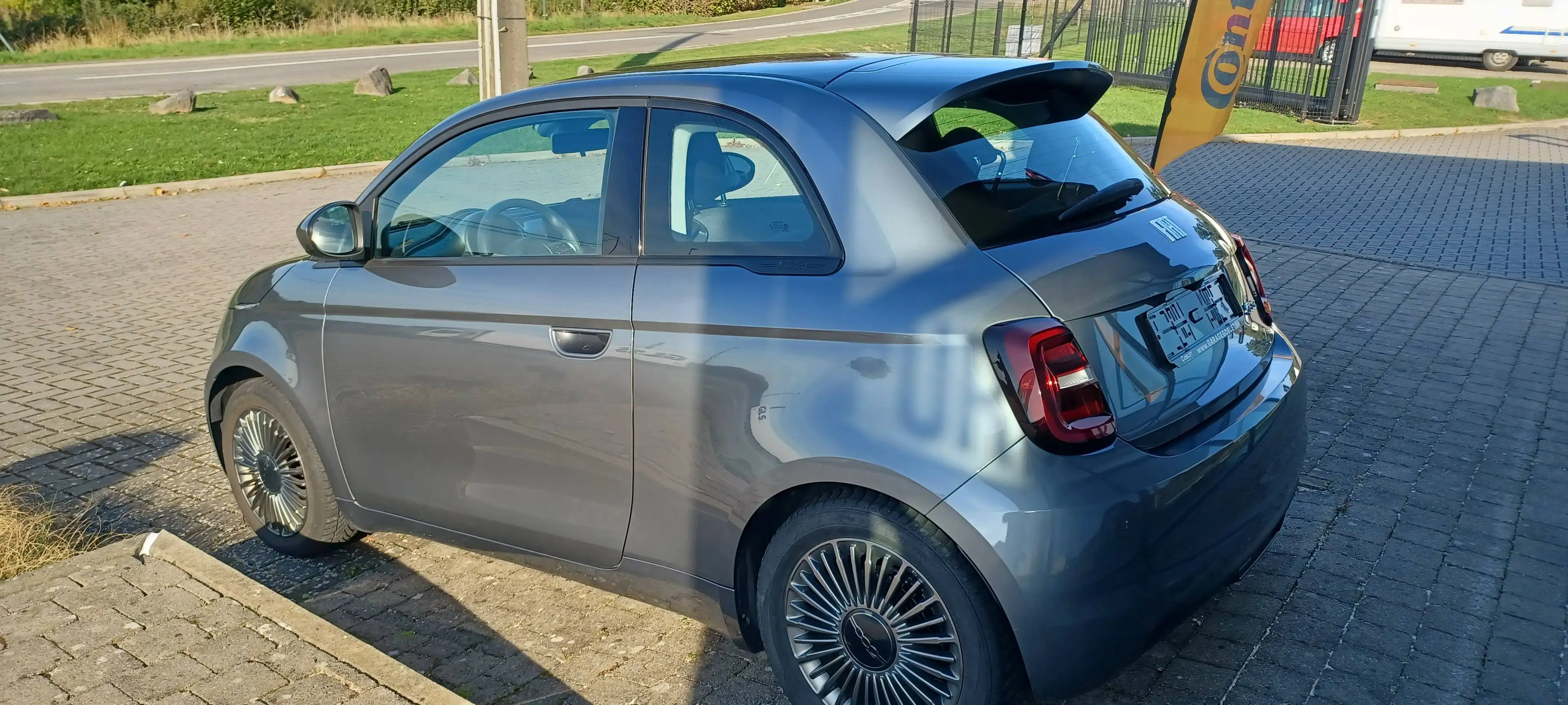 Fiat 500e ICON 42KWH — photo 4