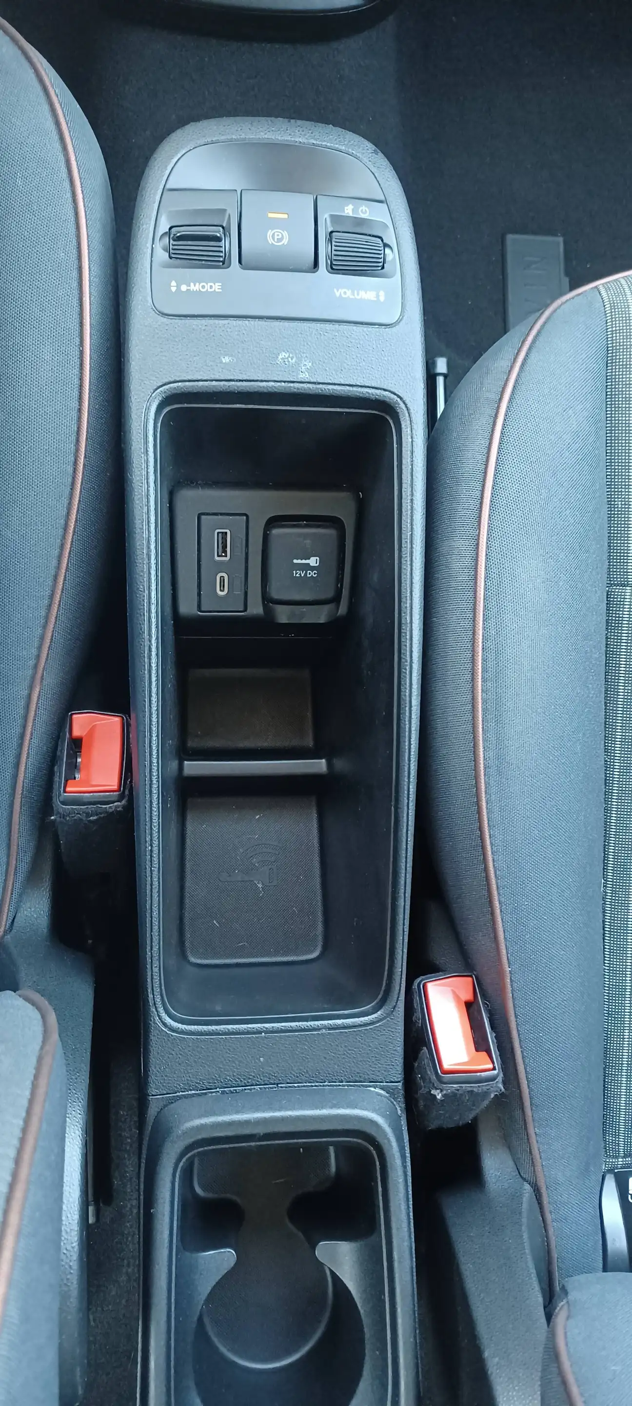 Fiat 500e ICON 42KWH — photo 15