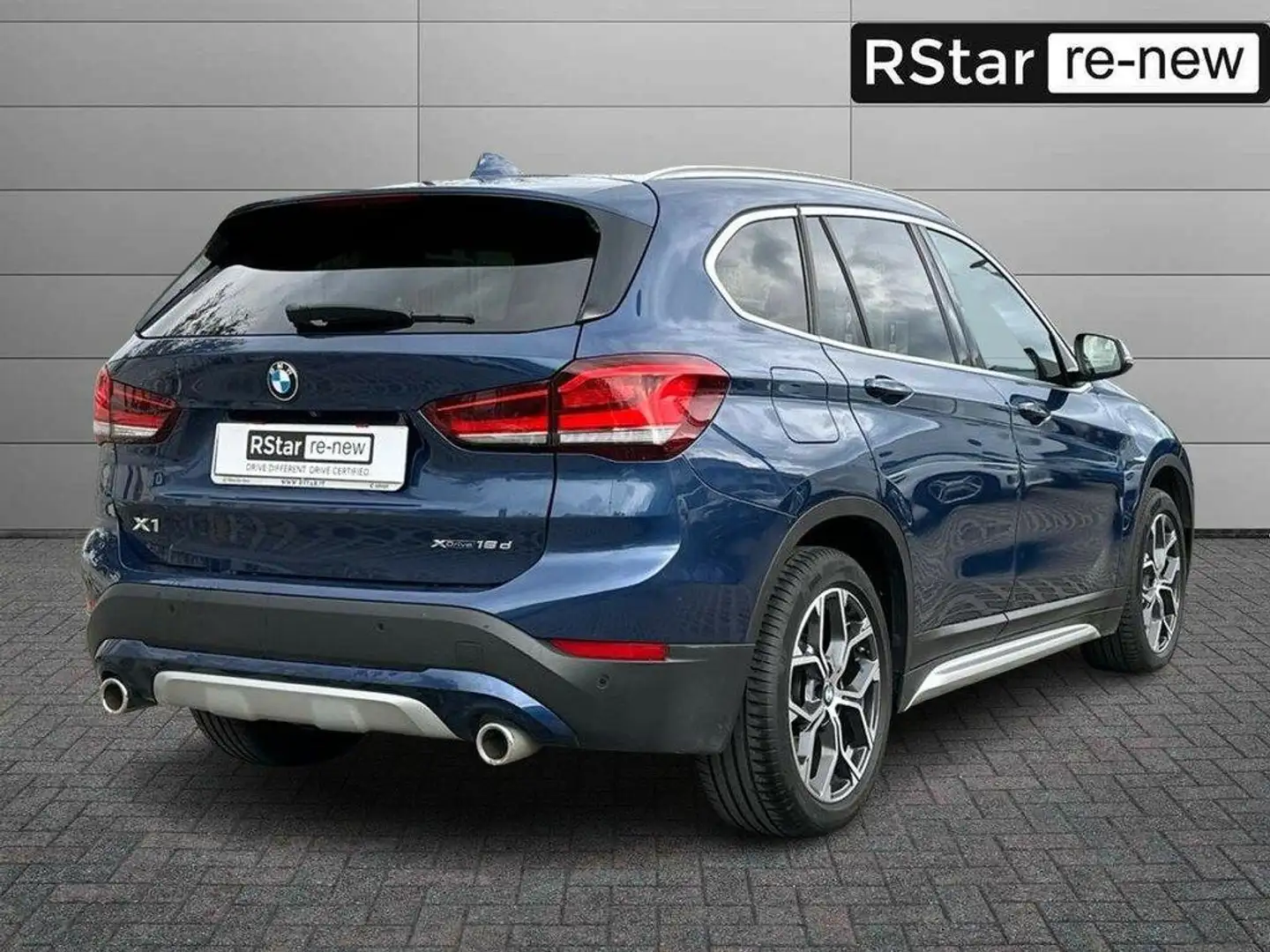 BMW X1 xdrive18d xLine Plus auto Gris - 2