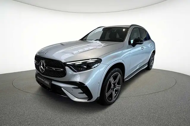 Mercedes-Benz GLC 300 e 4MATIC AMG Line