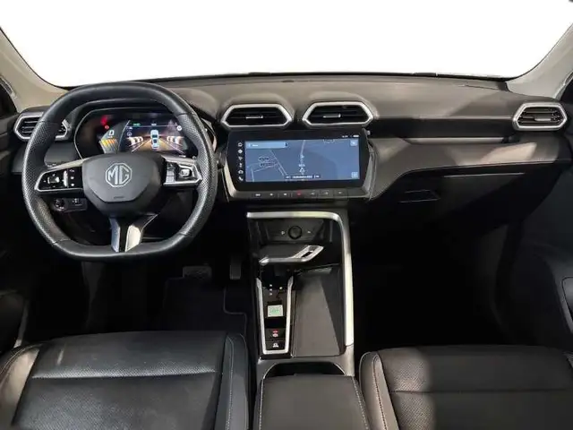 MG ZS view 13