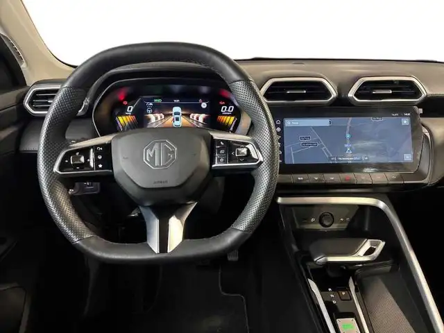 MG ZS view 14