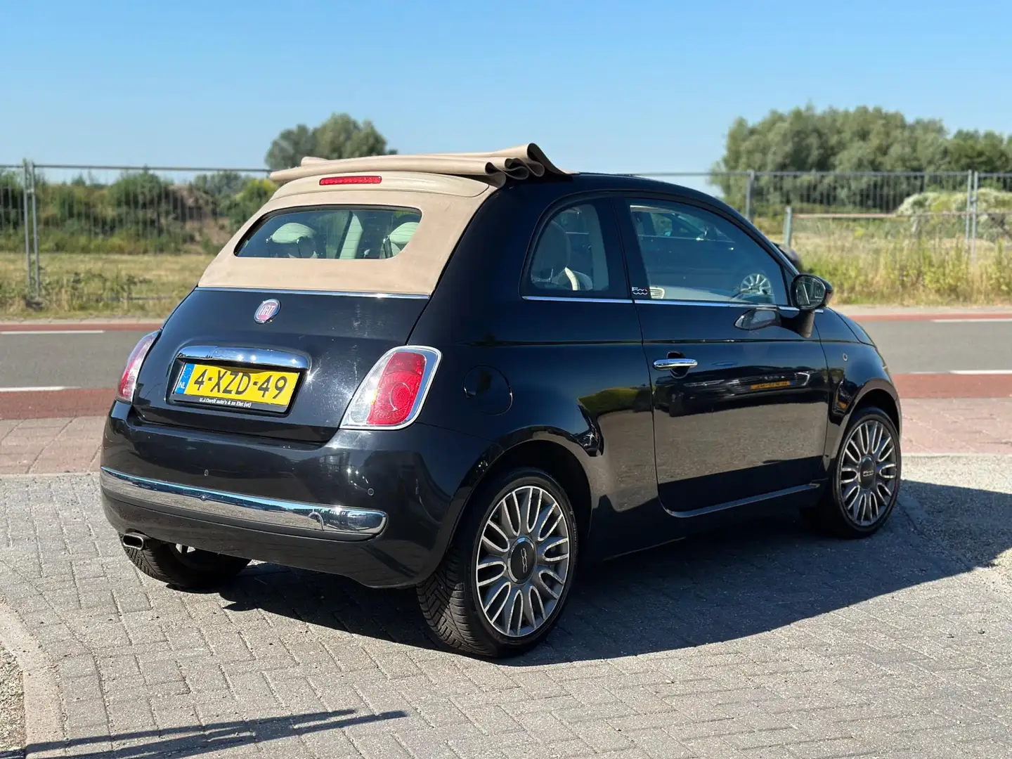 Fiat 500C 0.9 TwinAir Turbo Cult digitale teller Lees Tekst. Zwart - 2