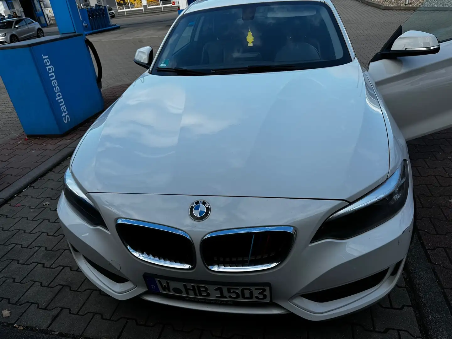 BMW 218 218d Coupe Bílá - 1