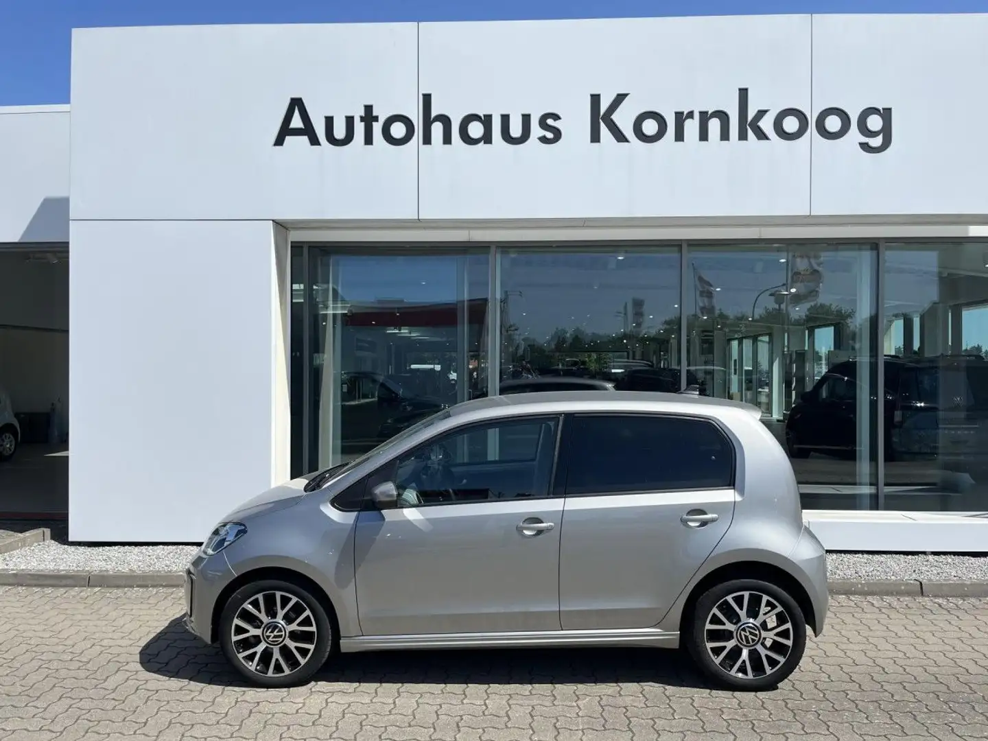 Volkswagen e-up! move up! Style Plus Kamera 16 Zoll Bluetooth Silber - 1
